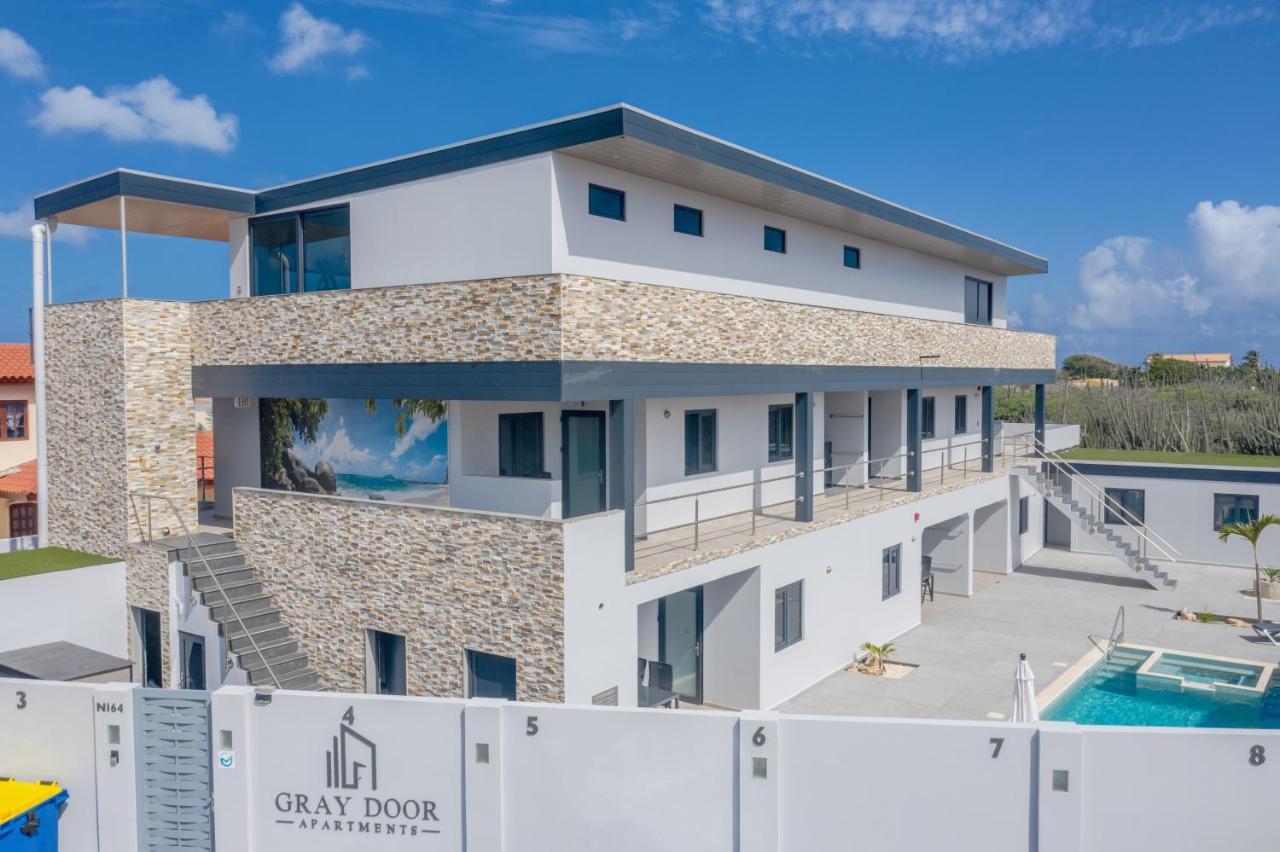 Gray Door Apartments - Adults Only Palm Beach Exterior photo